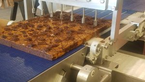 Xilix Systems High Speed Pan Sheet Cake Waterjet System